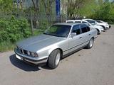 BMW 525 1990 года за 2 300 000 тг. в Астана – фото 2