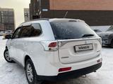 Mitsubishi Outlander 2012 годаfor6 990 000 тг. в Астана – фото 3