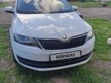Skoda Rapid 2016 года за 5 000 000 тг. в Астана