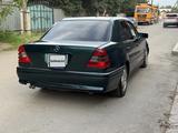 Mercedes-Benz C 280 1996 года за 2 200 000 тг. в Алматы – фото 4