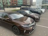 Toyota Camry 2018 годаfor13 000 000 тг. в Астана – фото 3