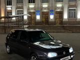 Volkswagen Golf 1993 годаүшін1 150 000 тг. в Тараз