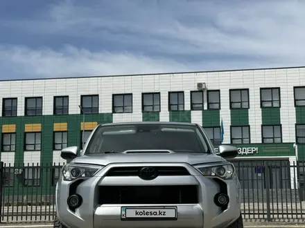 Toyota 4Runner 2021 года за 25 000 000 тг. в Актау – фото 3