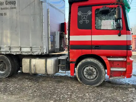 Mercedes-Benz  Actros 1997 года за 13 500 000 тг. в Жаркент – фото 3
