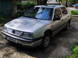 Volkswagen Vento 1994 года за 1 100 000 тг. в Жезказган – фото 5