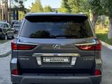 Lexus LX 570 2016 годаfor40 000 000 тг. в Караганда – фото 5