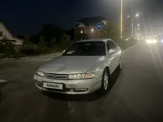 Mazda Cronos