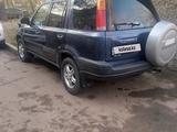 Honda CR-V 1998 годаүшін2 300 000 тг. в Алматы – фото 2