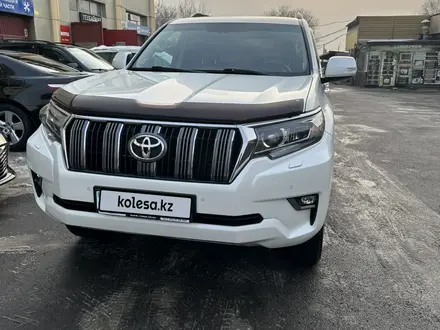 Toyota Land Cruiser Prado 2019 года за 25 900 000 тг. в Алматы – фото 10