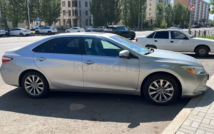 Toyota Camry 2016 года за 10 800 000 тг. в Астана
