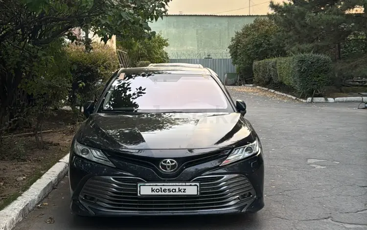 Toyota Camry 2018 годаүшін11 850 000 тг. в Алматы