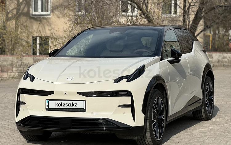 Zeekr X — миниатюра 2