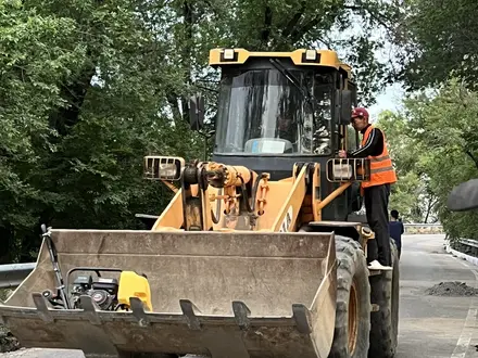 AHT  Автопогрузчики 2010 года за 4 800 000 тг. в Алматы – фото 3