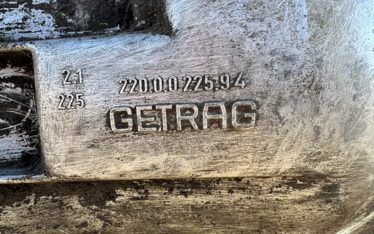 Коробка getrag 220 за 15 000 тг. в Астана