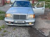 Mercedes-Benz E 220 1993 года за 1 350 000 тг. в Петропавловск – фото 5