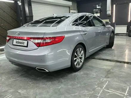 Hyundai Grandeur 2014 года за 8 100 000 тг. в Алматы – фото 6
