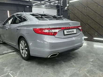 Hyundai Grandeur 2014 года за 8 100 000 тг. в Алматы – фото 9