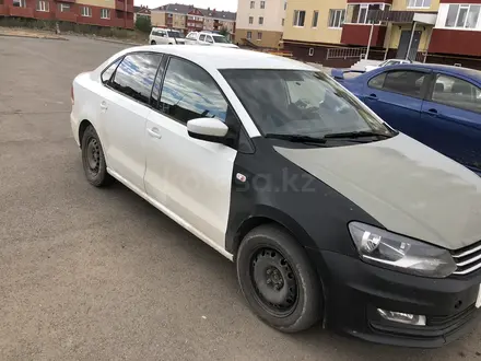 Volkswagen Polo 2015 года за 3 300 000 тг. в Актобе – фото 3