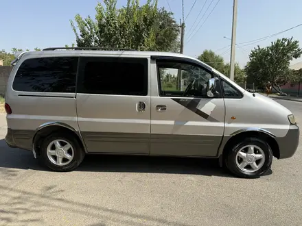 Hyundai Starex 2002 года за 3 500 000 тг. в Шымкент – фото 4