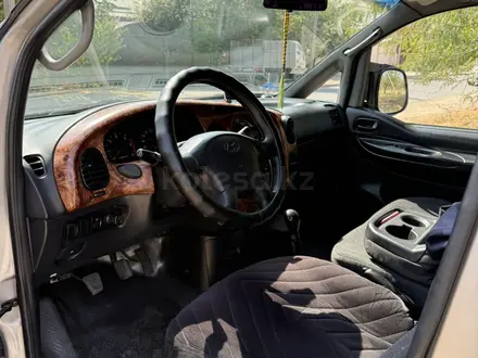 Hyundai Starex 2002 года за 3 500 000 тг. в Шымкент – фото 12