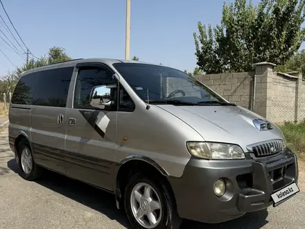 Hyundai Starex 2002 года за 3 500 000 тг. в Шымкент – фото 3