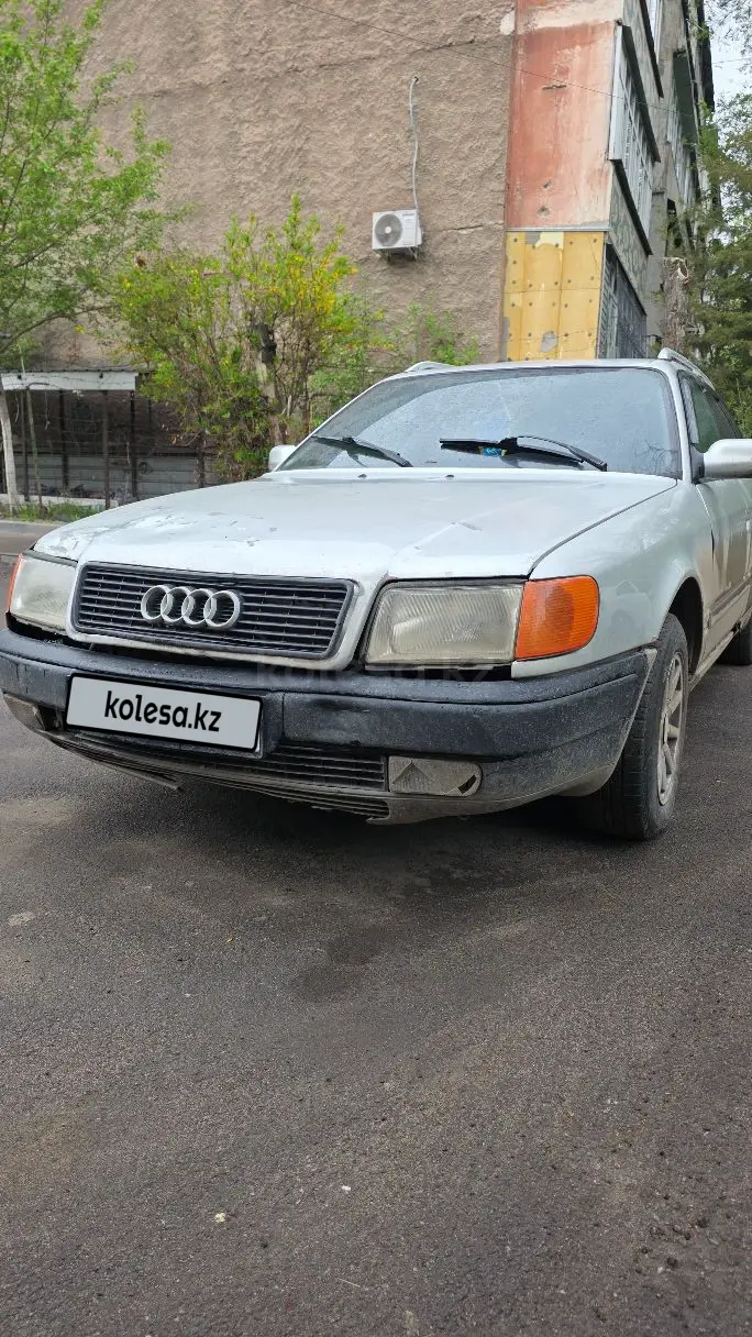 Audi 100, 1992