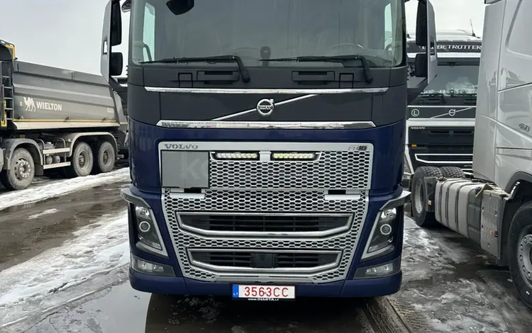 Volvo  FH 2019 года за 55 000 000 тг. в Алматы