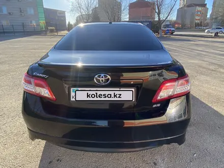 Toyota Camry 2011 года за 6 500 000 тг. в Актобе – фото 6