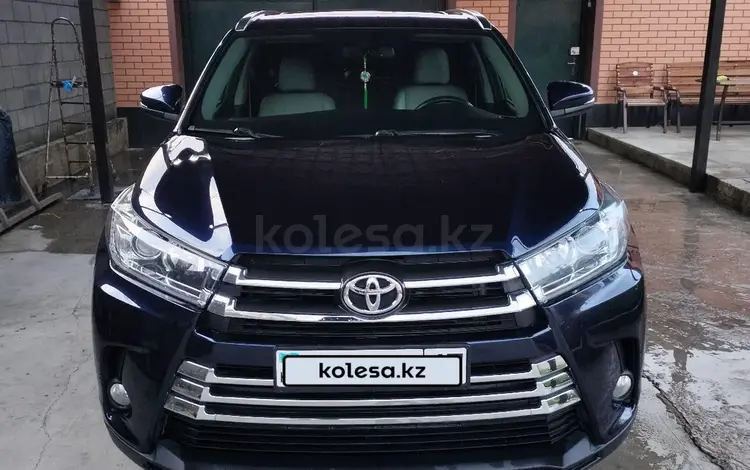 Toyota Highlander 2016 года за 12 500 000 тг. в Шымкент