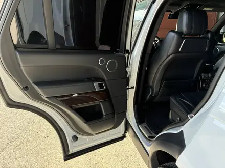 Land Rover Range Rover 2015 года за 29 000 000 тг. в Алматы – фото 7