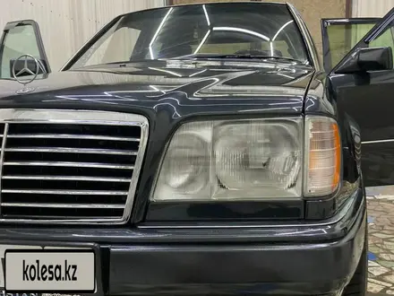 Mercedes-Benz E 200 1994 года за 1 900 000 тг. в Айтеке би