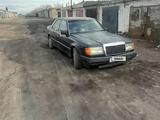 Mercedes-Benz E 200 1990 года за 900 000 тг. в Шахтинск – фото 2