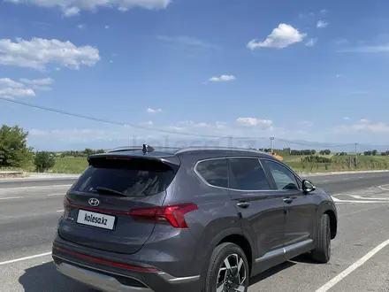 Hyundai Santa Fe 2022 года за 17 800 000 тг. в Шымкент – фото 18