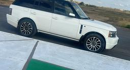 Land Rover Range Rover 2008 годаfor7 600 000 тг. в Караганда – фото 2