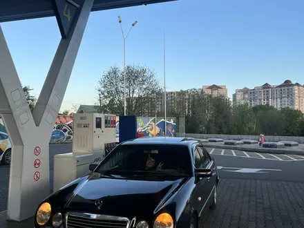 Mercedes-Benz E 320 1998 года за 3 500 000 тг. в Алматы – фото 2