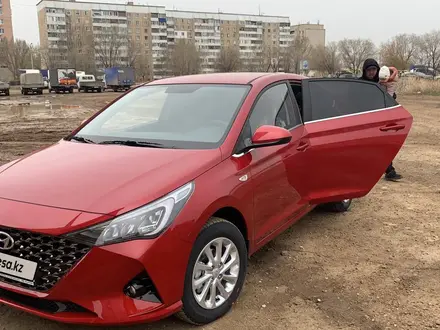 Hyundai Accent 2021 года за 8 300 000 тг. в Уральск