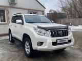 Toyota Land Cruiser Prado 2012 года за 17 000 000 тг. в Уральск