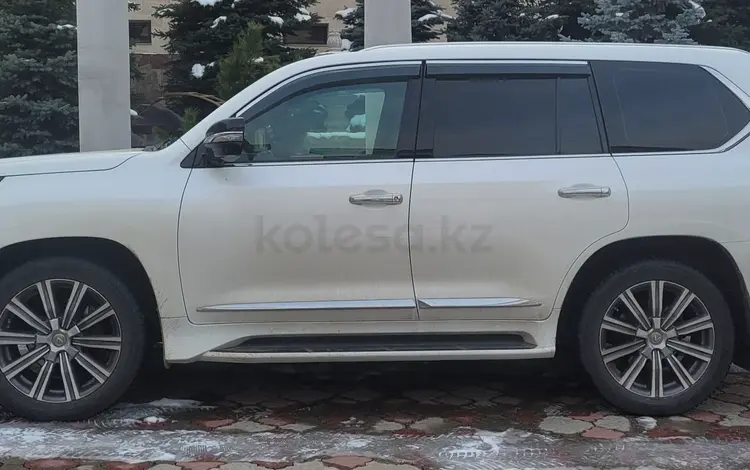 Lexus LX 570 2016 годаүшін42 000 000 тг. в Алматы