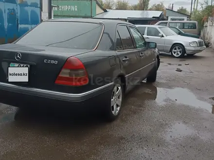 Mercedes-Benz C 280 1994 года за 2 900 000 тг. в Алматы – фото 2