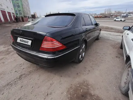 Mercedes-Benz S 320 2001 года за 4 200 000 тг. в Астана – фото 12