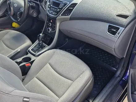 Hyundai Elantra 2014 года за 3 200 000 тг. в Атырау – фото 4