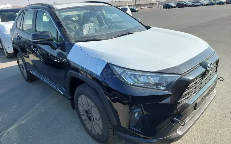 Toyota RAV4 2022 года за 21 000 000 тг. в Актобе