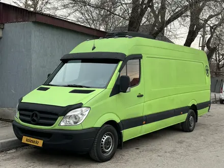 Mercedes-Benz Sprinter 2011 года за 18 000 000 тг. в Алматы – фото 3
