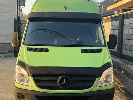 Mercedes-Benz Sprinter 2011 года за 18 000 000 тг. в Алматы – фото 9