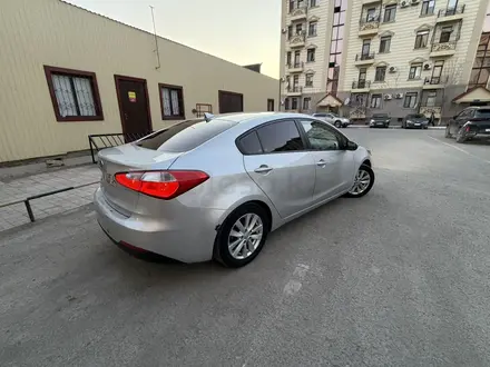 Kia Cerato 2014 года за 4 000 000 тг. в Атырау – фото 3