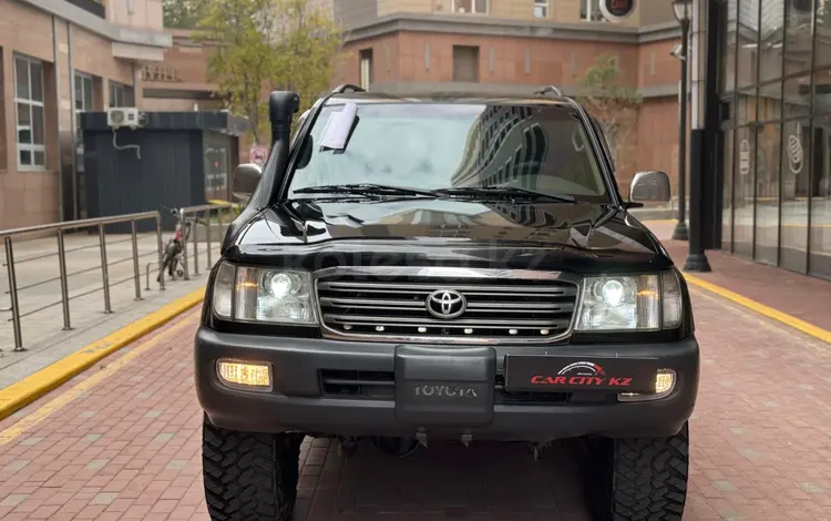 Toyota Land Cruiser 2003 годаfor19 500 000 тг. в Астана