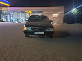Audi 100