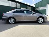 Toyota Camry 2015 года за 11 300 000 тг. в Петропавловск – фото 2