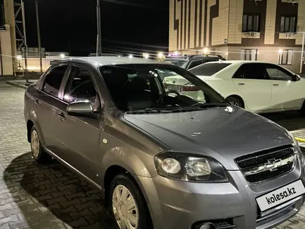 Chevrolet Aveo 2008 года за 2 500 000 тг. в Атырау – фото 3