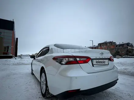 Toyota Camry 2023 года за 17 200 000 тг. в Астана – фото 13